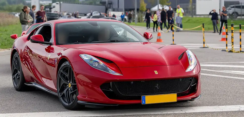 Ferrari 812 Superfast 